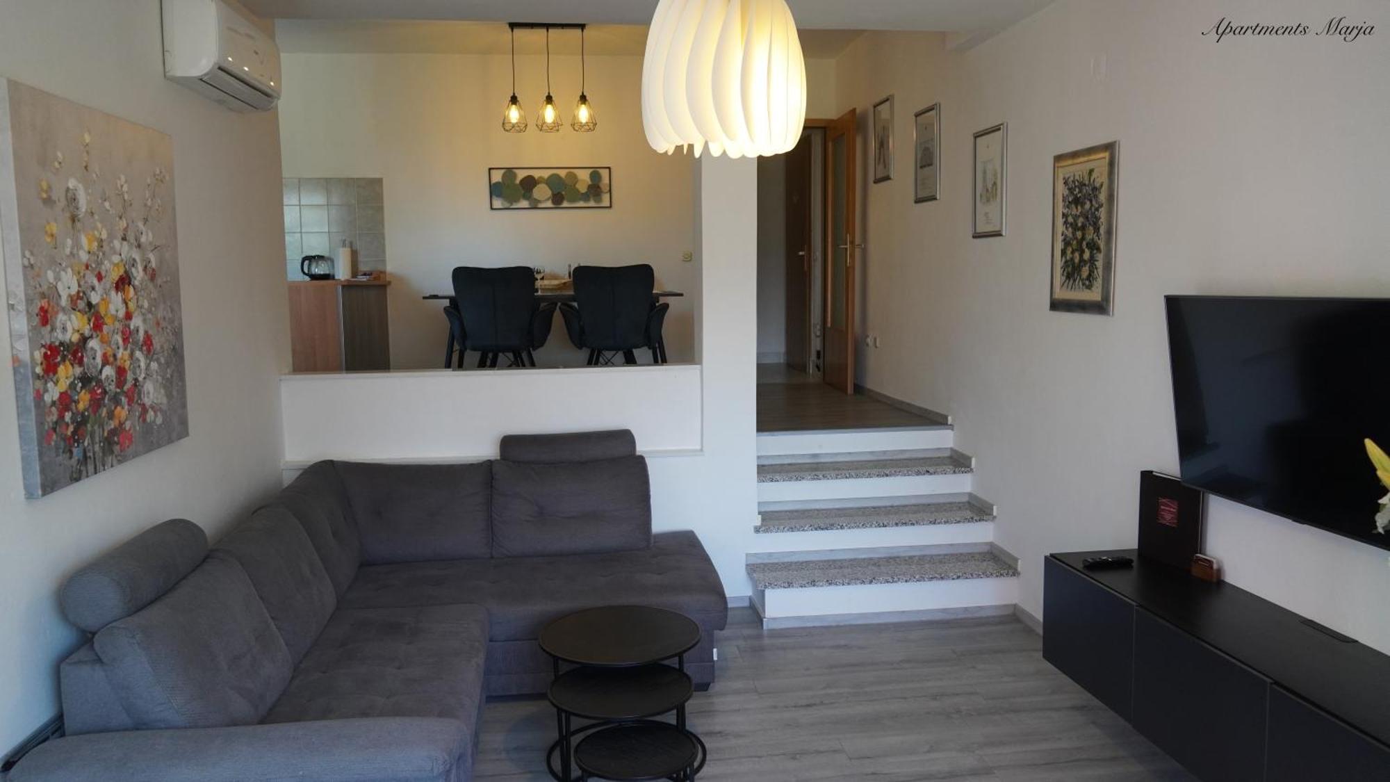 Apartments Marja Njivice Buitenkant foto